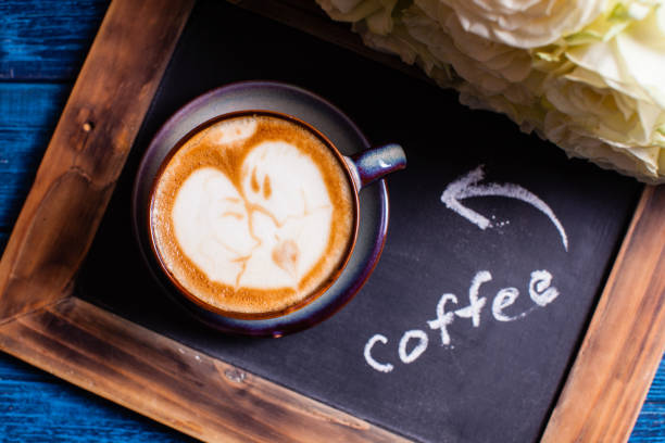 istock Latte art loving couple 938994194