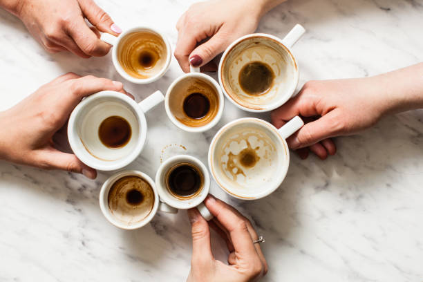 istock Dirty cups of coffee afterparty 938994368