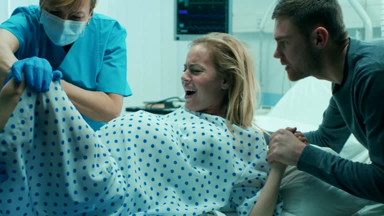 4,400+ Giving Birth Stock Videos and Royalty-Free Footage - iStock