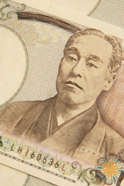 istock Japan 10000 Yen bills. 939017728