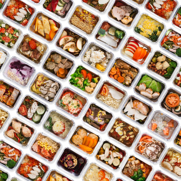 istock Set of take away food boxes at white background 939043512