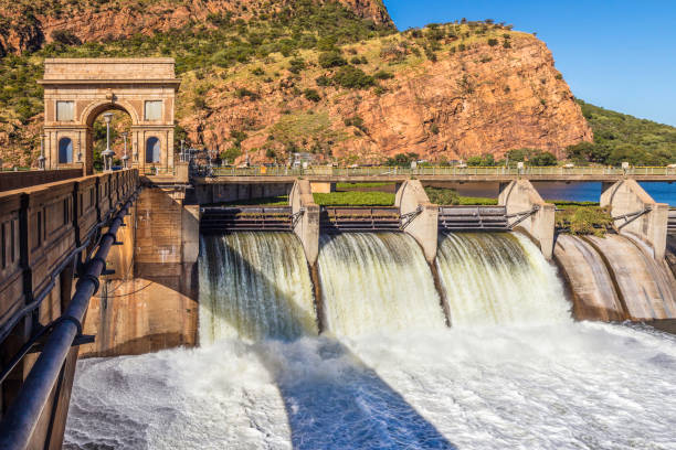 istock Hartbeespoort Dam and the wall panoramic 939052414