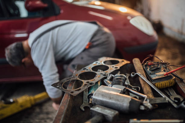 istock Mature car mechanic 939107054