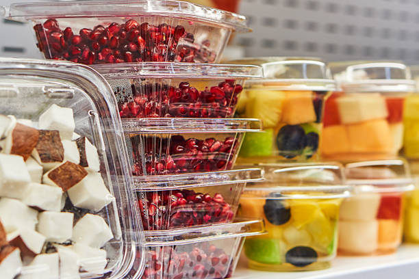 frutas - packaging food plastic package fotografías e imágenes de stock