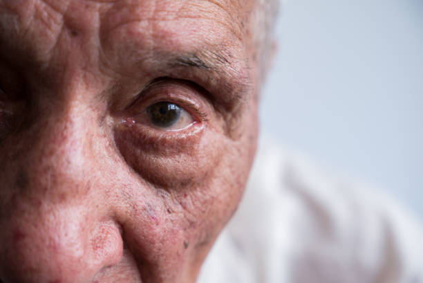 istock Old man eye detail 939111334