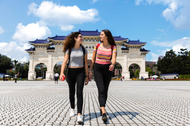 Friends traveling abroad to Taipei - Taiwan visiting Chiang Kai Shek Memorial Hall Friends traveling abroad to Taipei - Taiwan visiting Chiang Kai Shek Memorial Hall chiang kai shek photos stock pictures, royalty-free photos & images