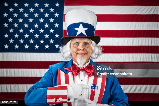 Uncle Sam Mit Sonnenbrille Und Peacezeichen Stockfoto und mehr Bilder von Uncle  Sam - Uncle Sam, Humor, Politik - iStock