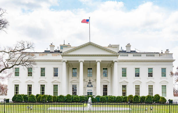 istock White House in Washinton, DC 939248026