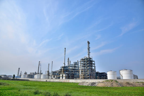 istock Refinery plant under the background of blue sky white clouds 939269582