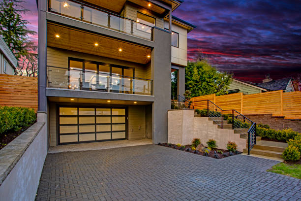 istock Luxury modern home exterior at sunset 939284254