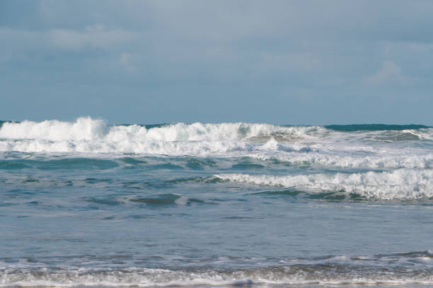 istock Waves crushing on the coast of Brittany 939309766