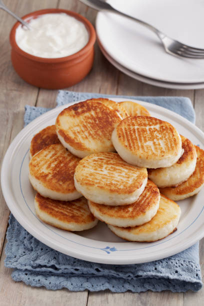 istock Syrniki, Russian cheese pancakes 939329892