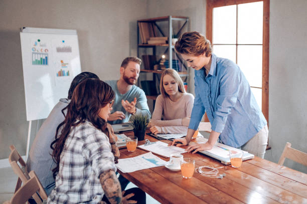 istock Business ideas is on the table 939349856