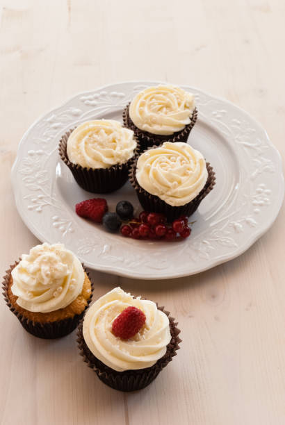 istock Cupcake Homemade Food 939385180