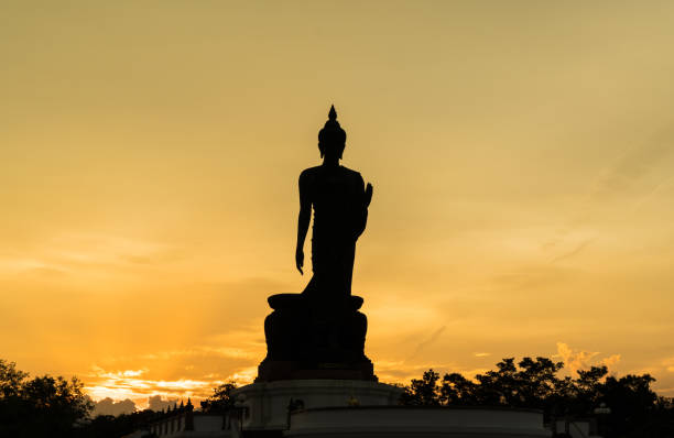 istock Silhouette large buddha in evening. 939515064