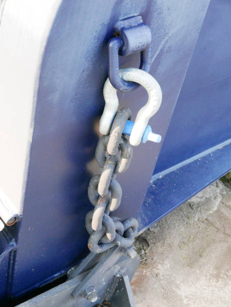 istock Iron chain buoy fixture closeup 939522102