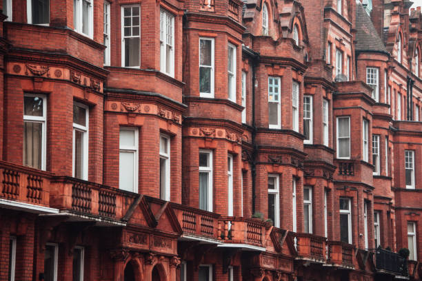 istock Apartment buildings in London 939586694