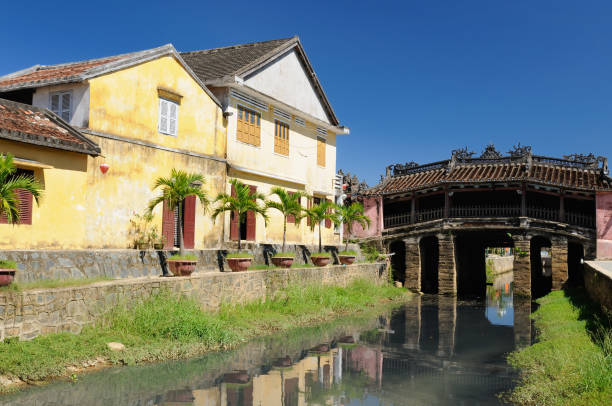 istock Japanese covered brigde Hoian 939597040
