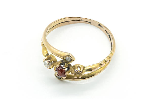 istock Womans Dress Diamond Ring in Antique Gold 939602106