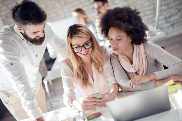 istock Business people in modern office 939649096
