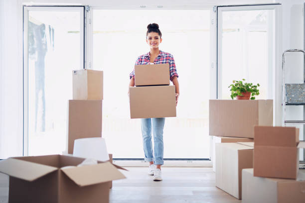 istock It's the day of the big move 939663684
