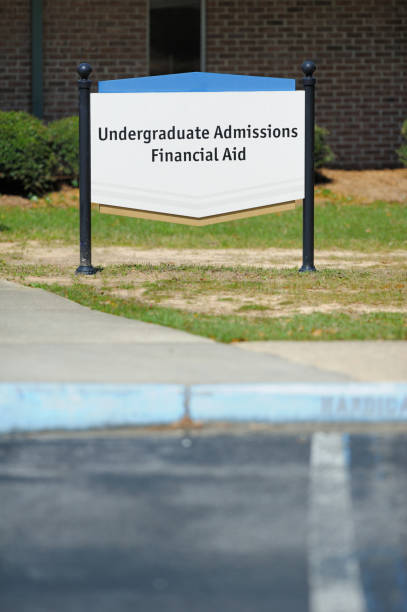istock Undergraduate admissions and financial aid sign 939855240