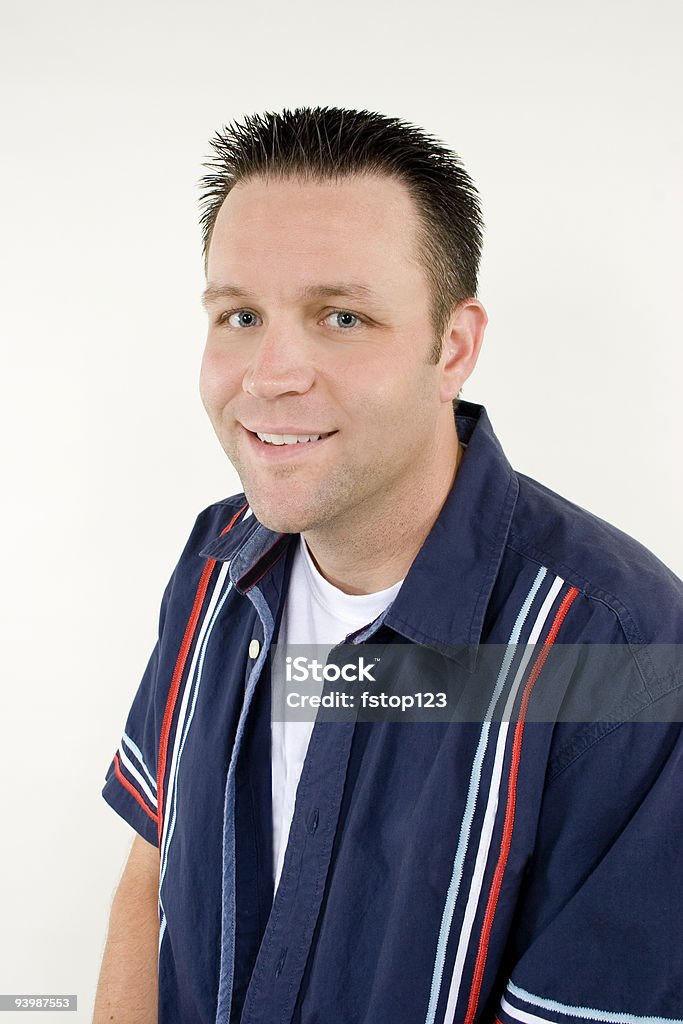 Lässig junger Mann im Hemd auf weißem Hintergrund - Lizenzfrei 35-39 Jahre Stock-Foto