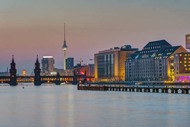 istock Dusk at the river Spree in Berlin 939895526