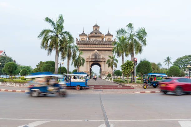 istock Beautiful architecture Patuxay(Victory Gate) in Vientiane, Laos 939920686
