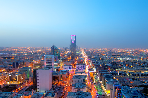 Horizonte de Riad en la noche #7, Capital de Arabia Saudita photo