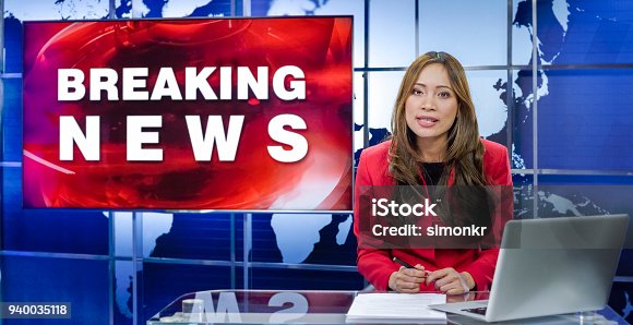 14,900+ Newscaster Stock Photos, Pictures & Royalty-Free Images - iStock |  News desk, Newsroom, Breaking news