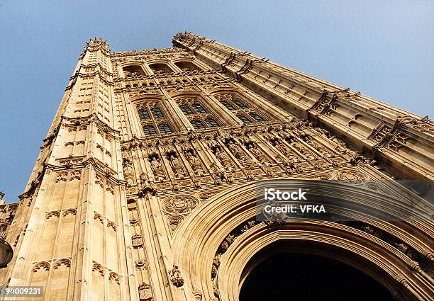 Casas Do Parlamento - Fotografias de stock e mais imagens de Capitais internacionais - Capitais internacionais, Casas do Parlamento - Londres, Cultura Britânica