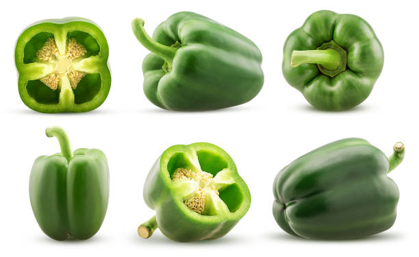 セット緑ピーマンの半分、全体カット - green bell pepper bell pepper pepper vegetable ストックフォトと画像