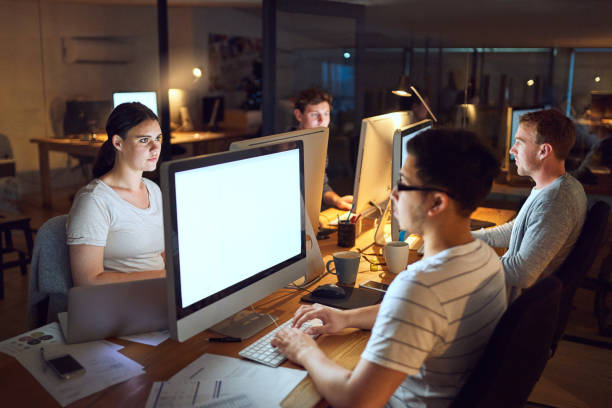 istock No hour is too late for this team 940144028