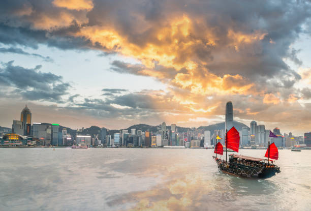 istock skyscraper of Hongkong 940166588