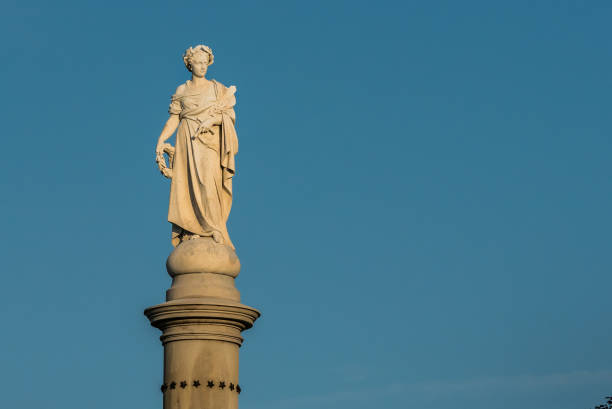 istock Statue on the Soldiers' National Monument in Gettysburg 940197708