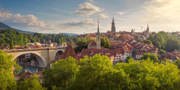 berna, capital de suiza - berna fotografías e imágenes de stock