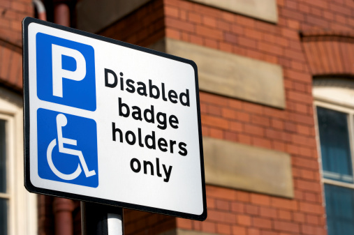 Los soportes para credenciales para personas con discapacidades únicamente señal photo