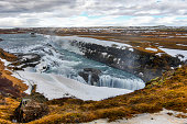 die-gullfoss-wasserfall-in-island.jpg?b=1&s=170x170&k=20&c=PCfn8nBqlGhwMlS_BvvjIA_Yms31Gx3Y0uv1CRo17ac=