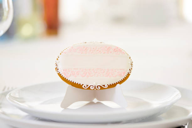 istock Little cookie covered with sweet glaze and pattern 940433012