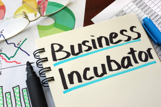 istock Business Incubator written on a notepad with marker. 940508600
