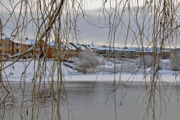 istock Beautiful winter season with snow 940512498