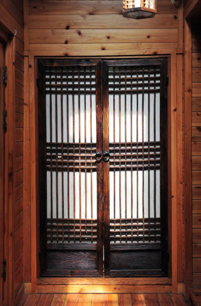 istock The doors of Korean traditional house 940543958