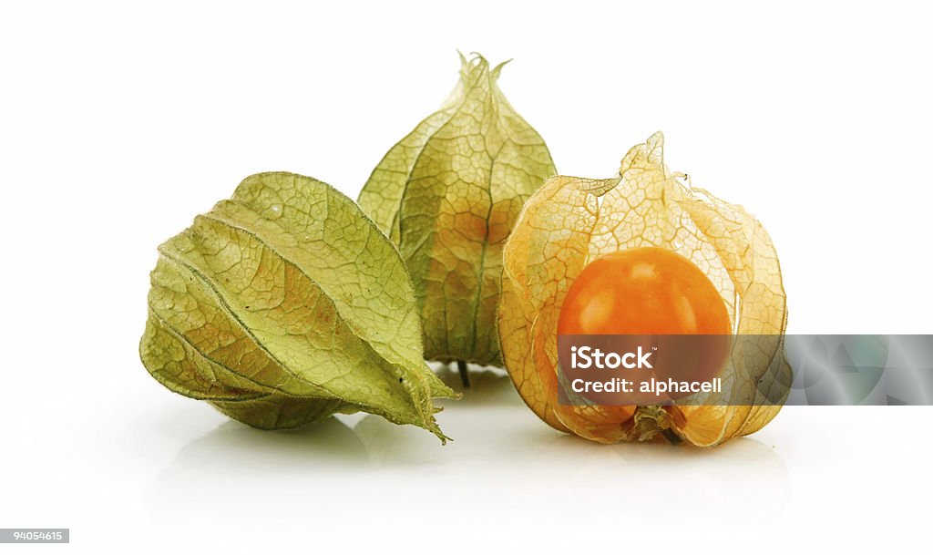 Cape Gooseberry (Physalis), isoliert auf weiss - Lizenzfrei Beere - Obst Stock-Foto