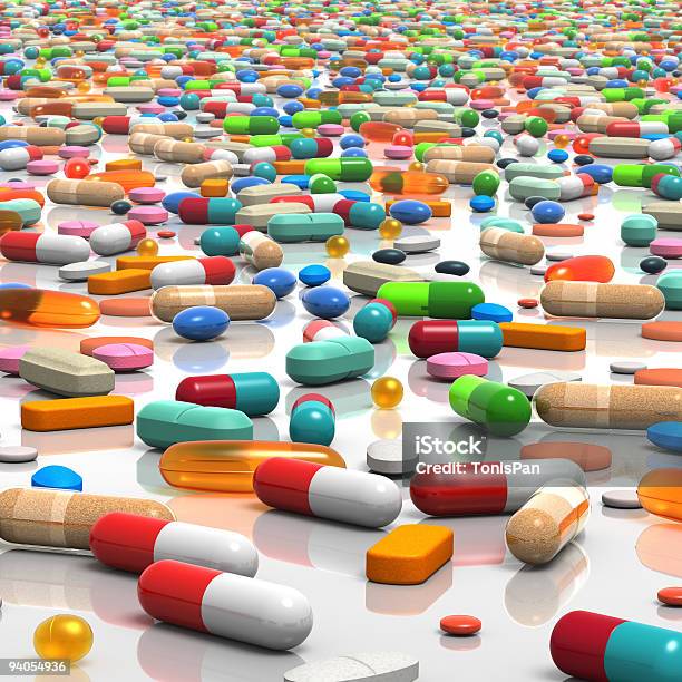 Tabletten In Hülle Und Fülle Stockfoto und mehr Bilder von Antibiotikum - Antibiotikum, Blau, Digital generiert