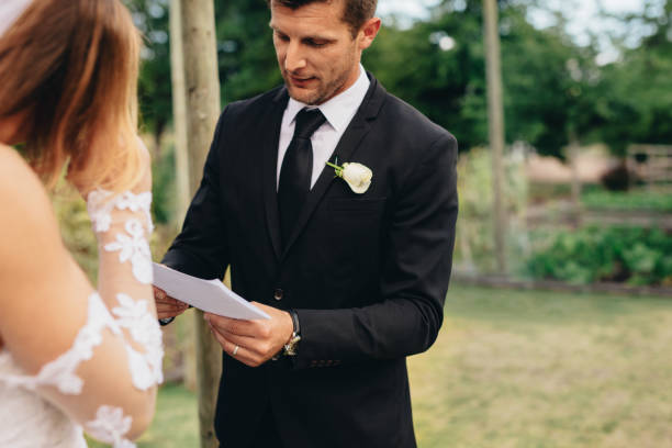 istock Wedding ceremony rituals of a couple 940565796