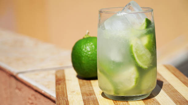 istock Brazilian lemon drink - Caipirinha 940572888