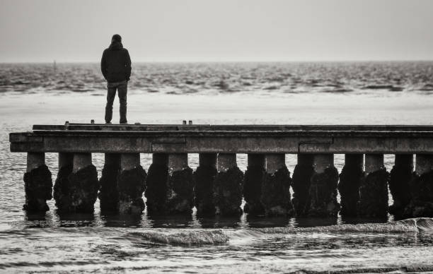 istock The man and the sea 940637068