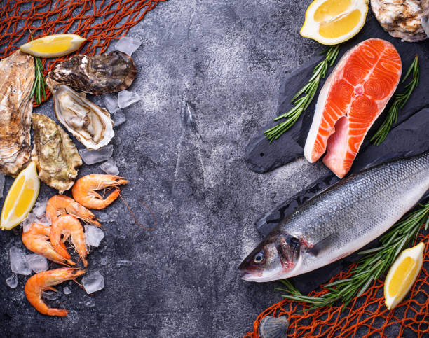 istock Salmon, seabass, shrimps and oysters 940682564
