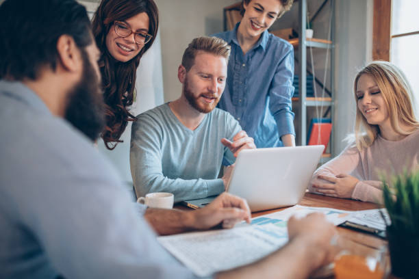 istock Taking care of business 940723772